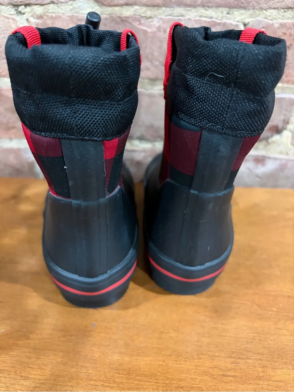 Cat & Jack red and black buffalo check plaid waterproof snow boots